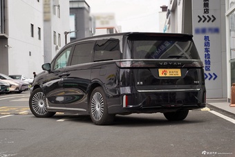 2025款梦想家 PHEV 四驱尊贵鲲鹏版