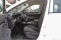 2022款奔腾T55 1.5T自动飞跃款