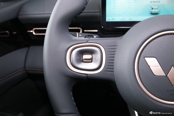 2025款五菱星光PHEV 70km 智能标准型