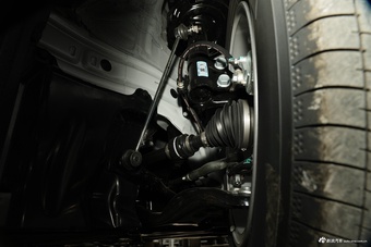 2026款卡罗拉 1.8L 双擎 先锋版