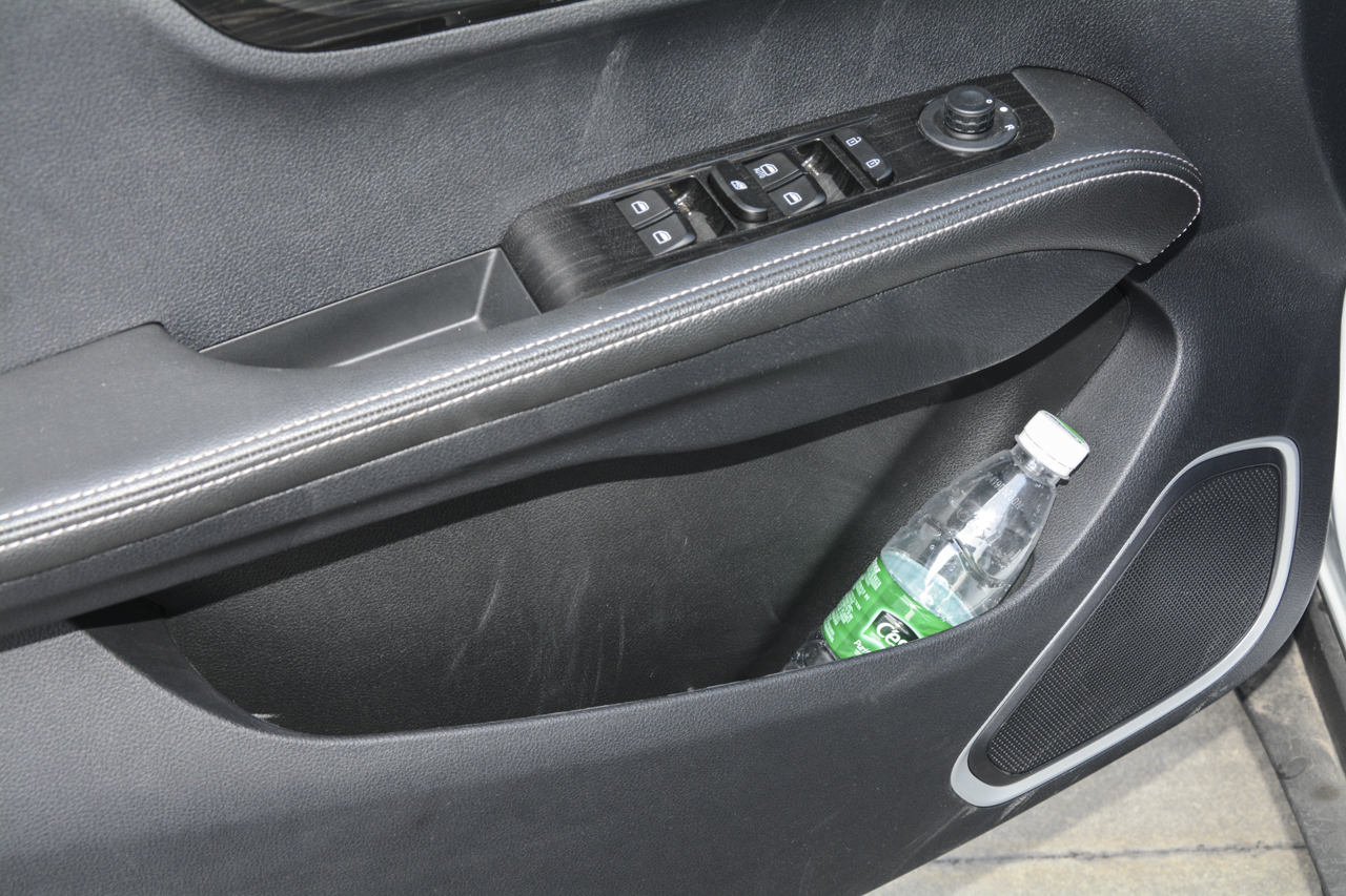 2019款斯威X7 1.8L手动舒适版7座