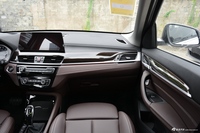 2021款宝马X1 2.0T自动xDrive25Li尊享型