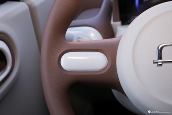 2026款奔腾小马222km 萌趣马 Plus