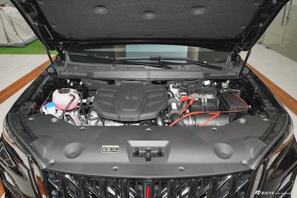 2026款红旗HS5 2.0T 两驱玄影版