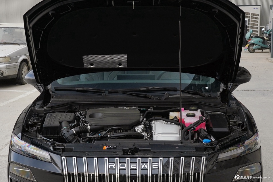 2025款荣威M7 DMH 160km悦享版