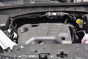  2020款荣威RX5 1.5T手动4G互联超越旗舰版