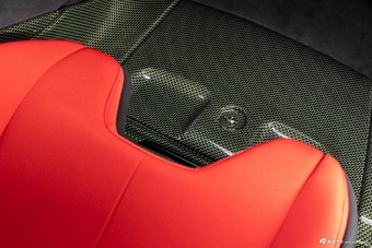 2026款法拉利SC40官图