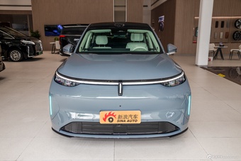 2026款魏牌V8X 豪华家庭版Ultra
