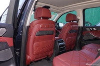 2026款宝马X5 xDrive 30Li 尊享型 M运动曜夜套装