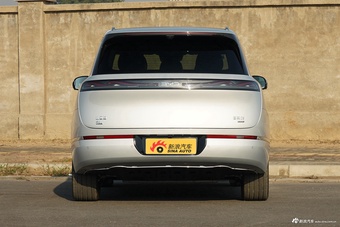 2026款海狮08 EV 800KM 5座 四驱旗舰型