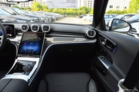 2022款奔驰C级C 260 L 运动版