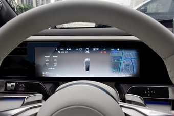 2024款腾势Z9插混 1100km四驱Ultra版