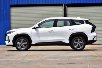 2025款博越L 第四代 1.5TD DCT 扬帆