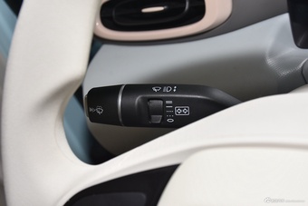 2025款零跑T03 403舒享版