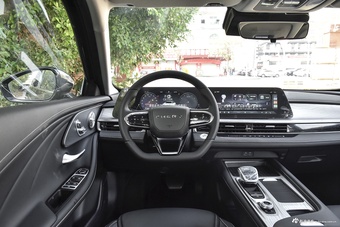 2024款艾瑞泽8 1.6T DCT智