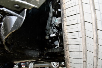 2025款奥迪Q3 45周年典藏版 45TFSI quattro 时尚动感型