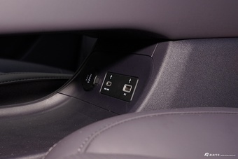 2026款零跑Lafa5 605 Pro