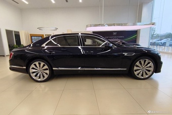 2024款飞驰 4.0T V8 Mulliner