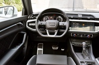 2025款奥迪Q3 45周年典藏版 40TFSI 时尚动感型