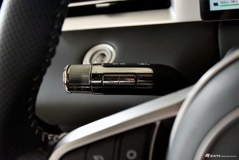 2025款蓝电E5 PLUS 165km 长续航先享版 7座