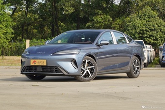 2026款海豹07 DM-i 1.5T 135km 尊贵型图片