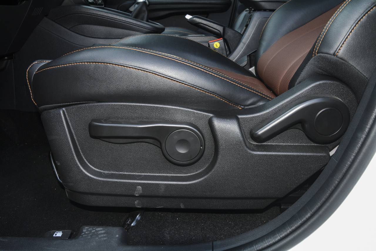 2019款斯威X7 1.8L手动舒适版7座