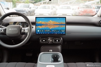 2025款AION UT 330星辉版