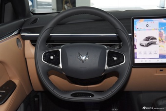 2025款极狐αT5 520 MAX