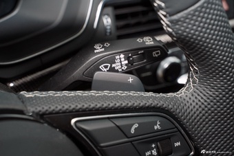 2025款奥迪S4 Avant 3.0TFS