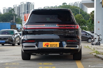 2025款吉利银河M9 210km 四驱领航版