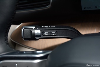 2026款风云T11 220四驱全家乐