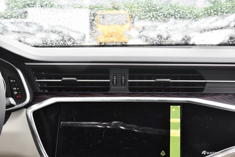 2025款奥迪A6L 改款 40 TFSI 豪华动感型