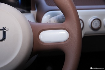 2026款奔腾小马222km 萌趣马 Plus