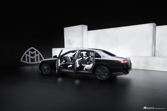 2027款迈巴赫S 580 4MATIC Night Series官图