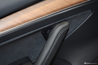 2021款Model 3 标准续航后驱升级版