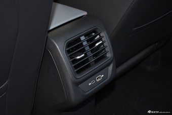 2025款凌渡L 280TSI DSG酷辣版