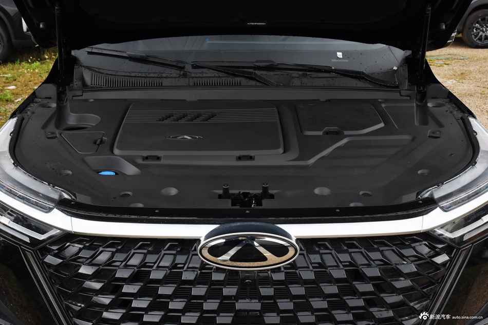 2025款瑞虎8 PRO 290T 两驱尊贵版