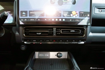 2026款哈弗猛龙Hi4 200 Ultra 领航版