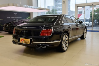 2024款飞驰 4.0T V8 Mulliner
