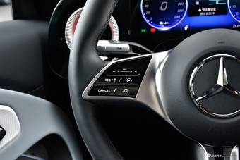 2025款奔驰CLA纯电 300L 超长续航领智版