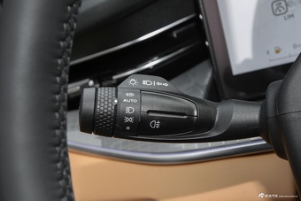 2024款领克09 EM-P 2.0TD HALO 六座