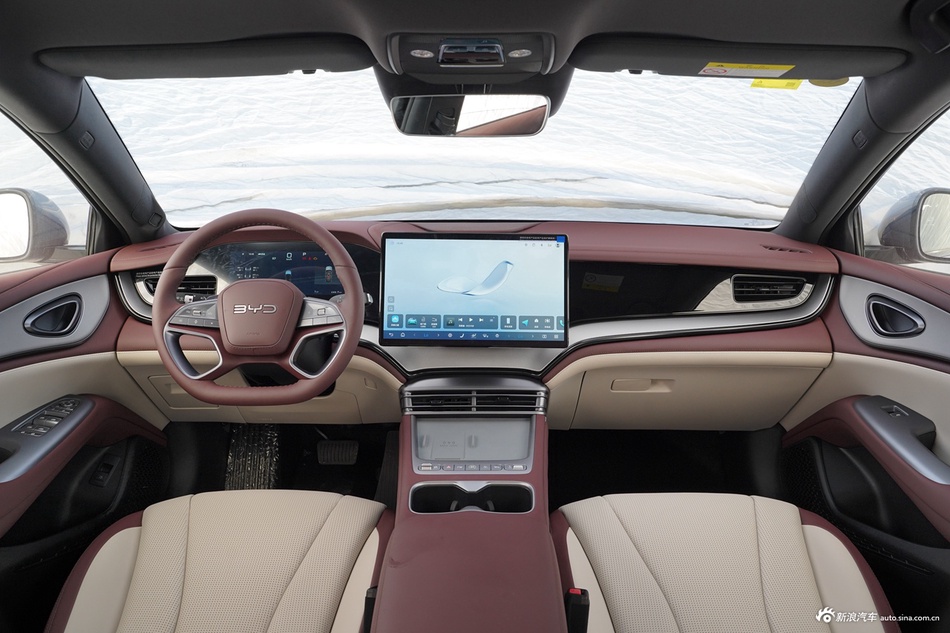 2026款海豹07 DM-i 1.5T 135km 尊贵型