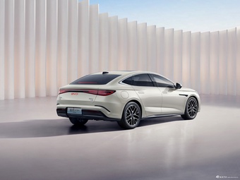 2025款海豹07 DM-i 智驾版 1.5T 125km 旗舰型 官图