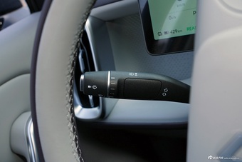 2025款零跑B01 550舒享版