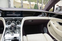 2026款欧陆混动 GT 雅度版