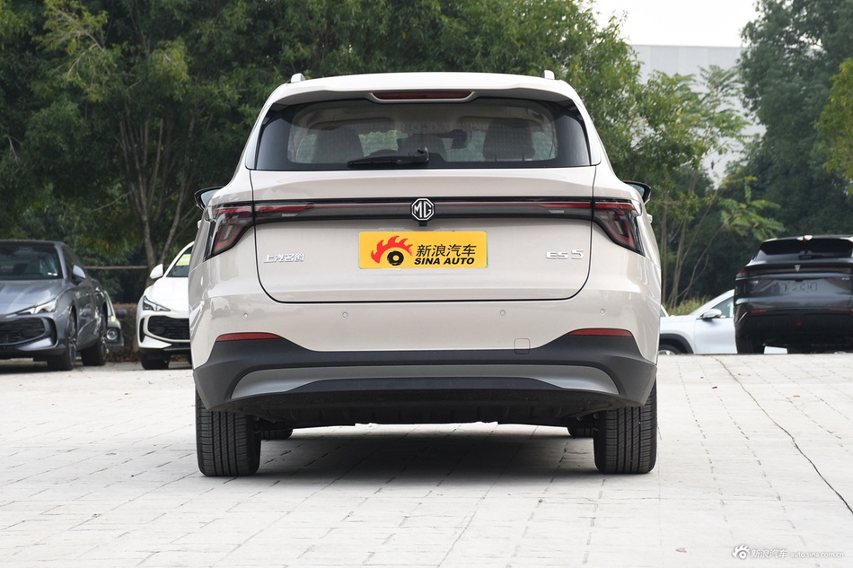 一分钟知晓价格不了解下？名爵MG ES5全国最低9.42万