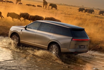 2026款小鹏GX 基本型 官图