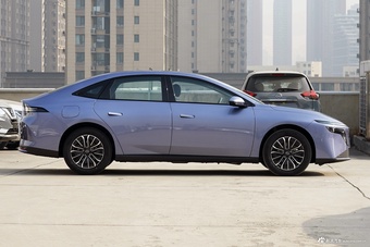 2026款日产N6 180 Pro