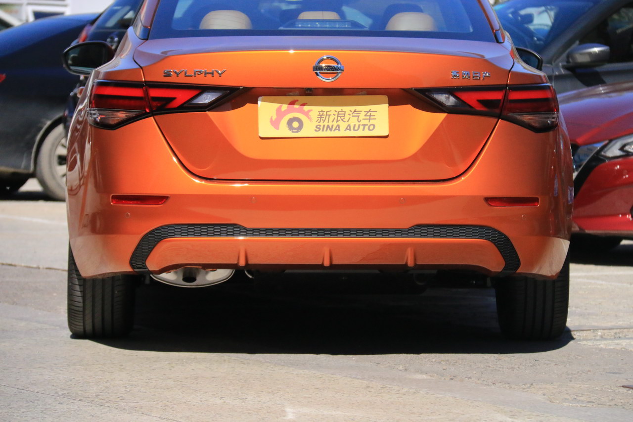 2021款轩逸1.6L TOP自动奢享版