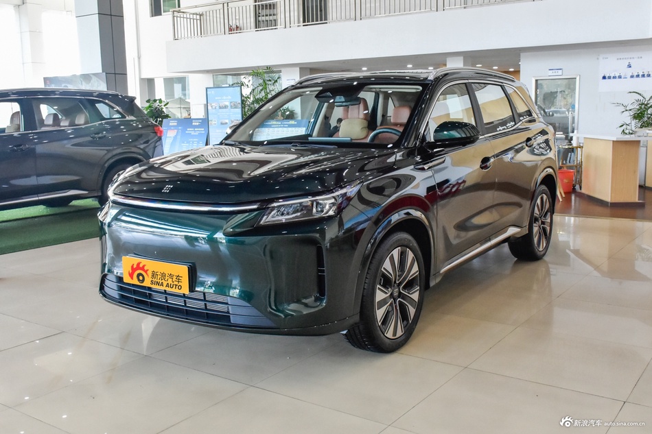 2026款蓝电E5 PLUS 165km 长续航先享版Max 7座